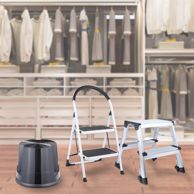 Marchepieds et accessoires de soutien