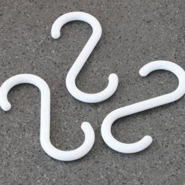 Crochet en S, longueur de 55 mm, plastique blanc 