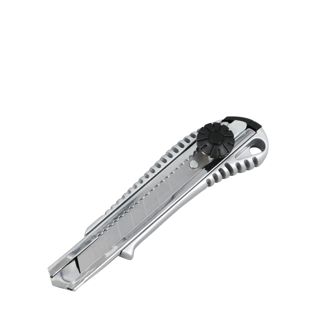Cutter en métal à roulette 