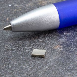 Aimants carrés néodyme, nickelé 5 x 4 mm  | 1 mm
