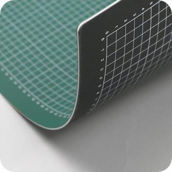 Tapis de découpe, A2, 60 x 45 cm, auto-guérison, avec grille vert|noir