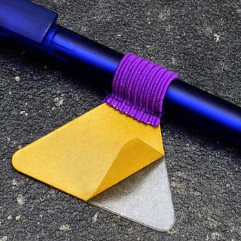 Porte-crayon, avec boucle élastique plat, auto-adhésif, violet 