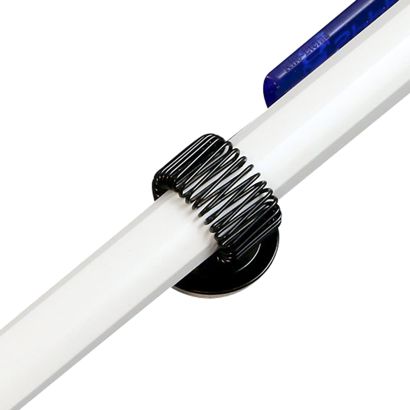 Porte-stylo, en métal null | autocollant