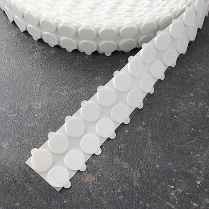 Pastilles adhésives en mousse double face, 2 mm d'épaisseur, adhérence forte/forte 25 mm | 1.000 STK