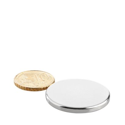 Aimants néodymes en forme de disque 30 mm x 3 mm | N45, axial (parallèle à la hauteur)
