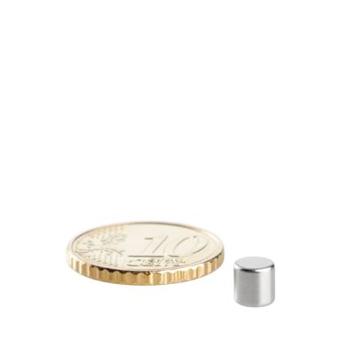 Aimants néodymes en forme de disque 5 mm x 5 mm | N45, axial (parallèle à la hauteur)