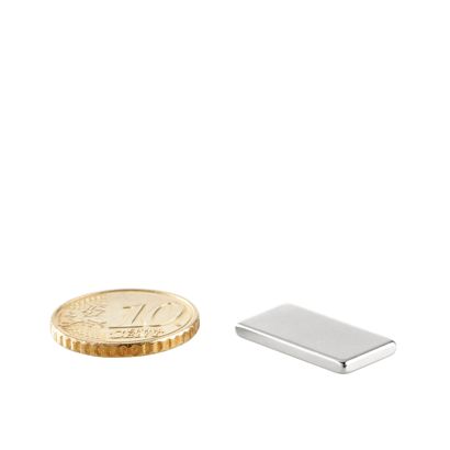 Aimants carrés néodyme, nickelé 20 x 10 mm | 2 mm