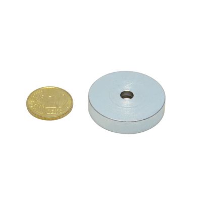 Aimants en pot SmCo avec perçage et abaissement 32 mm
