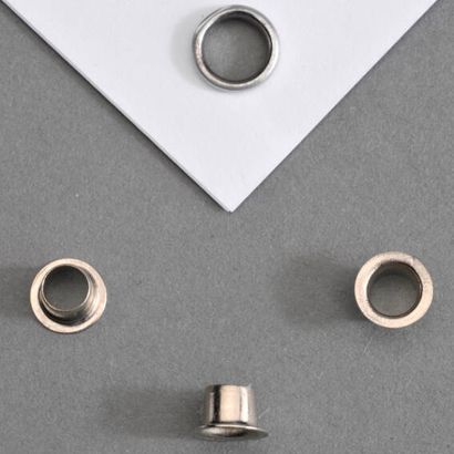 Œillets pour papier null | N° 24 - 4mm - 2,9mm