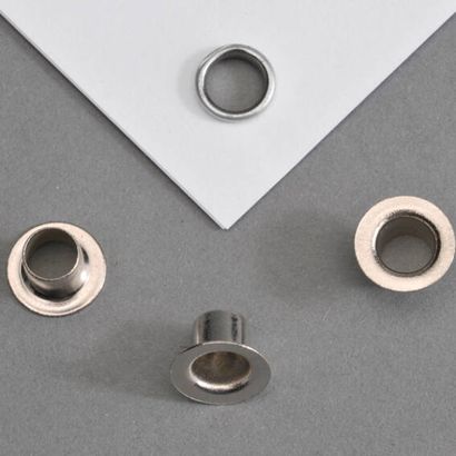 Œillets pour papier null | N° 269 - 5mm - 5,2mm