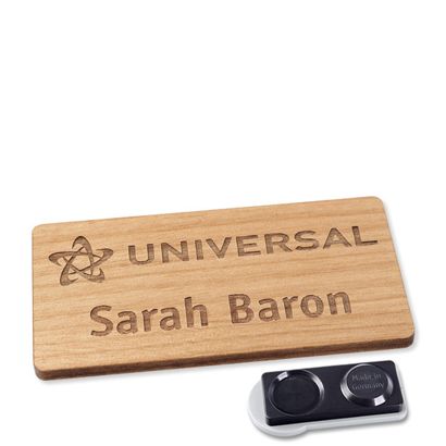 Badge nominatif en bois, timberline® «complete-engraved» 76,3 x 38 mm | Aimant smag®, extra fort