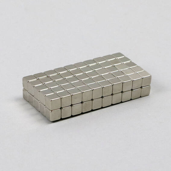 Cube magnétique 5 mm, nickelé 